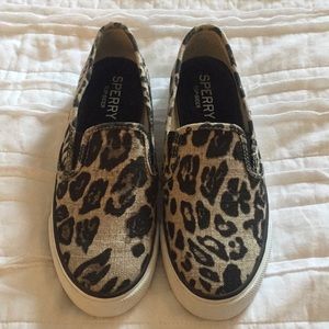 Speedy slip on sneakers